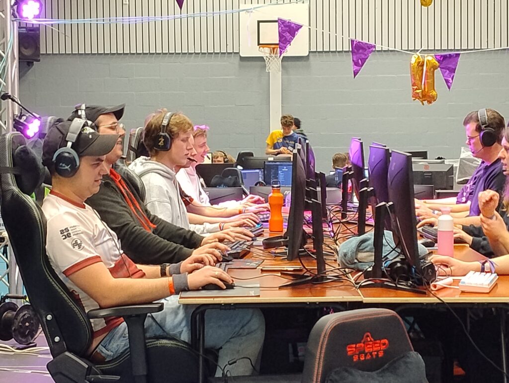 S.E.A. LAN event foto